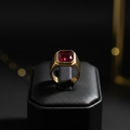 Anello lusso su velluto